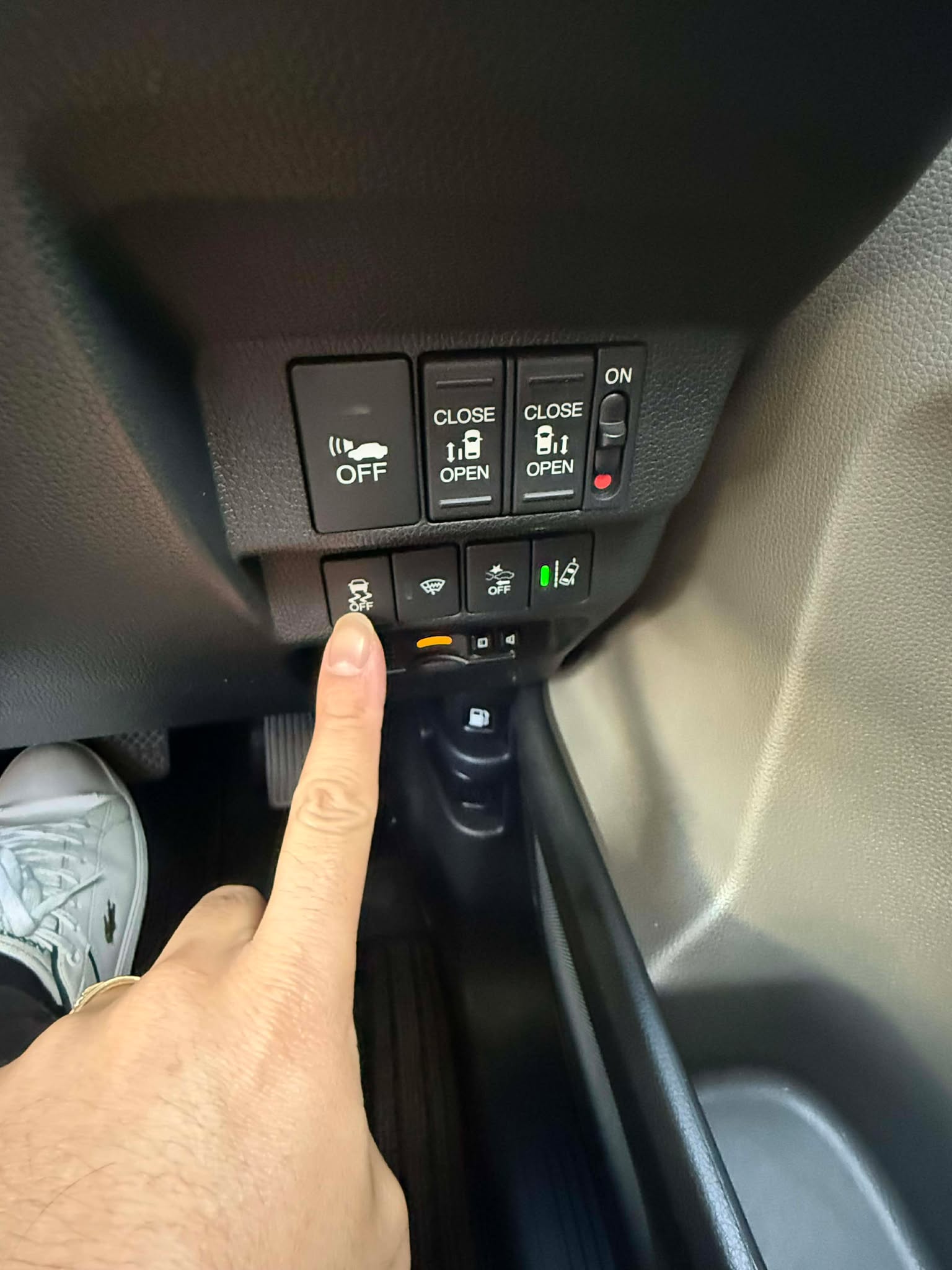 HONDA FREED HYBRID EX SESING6