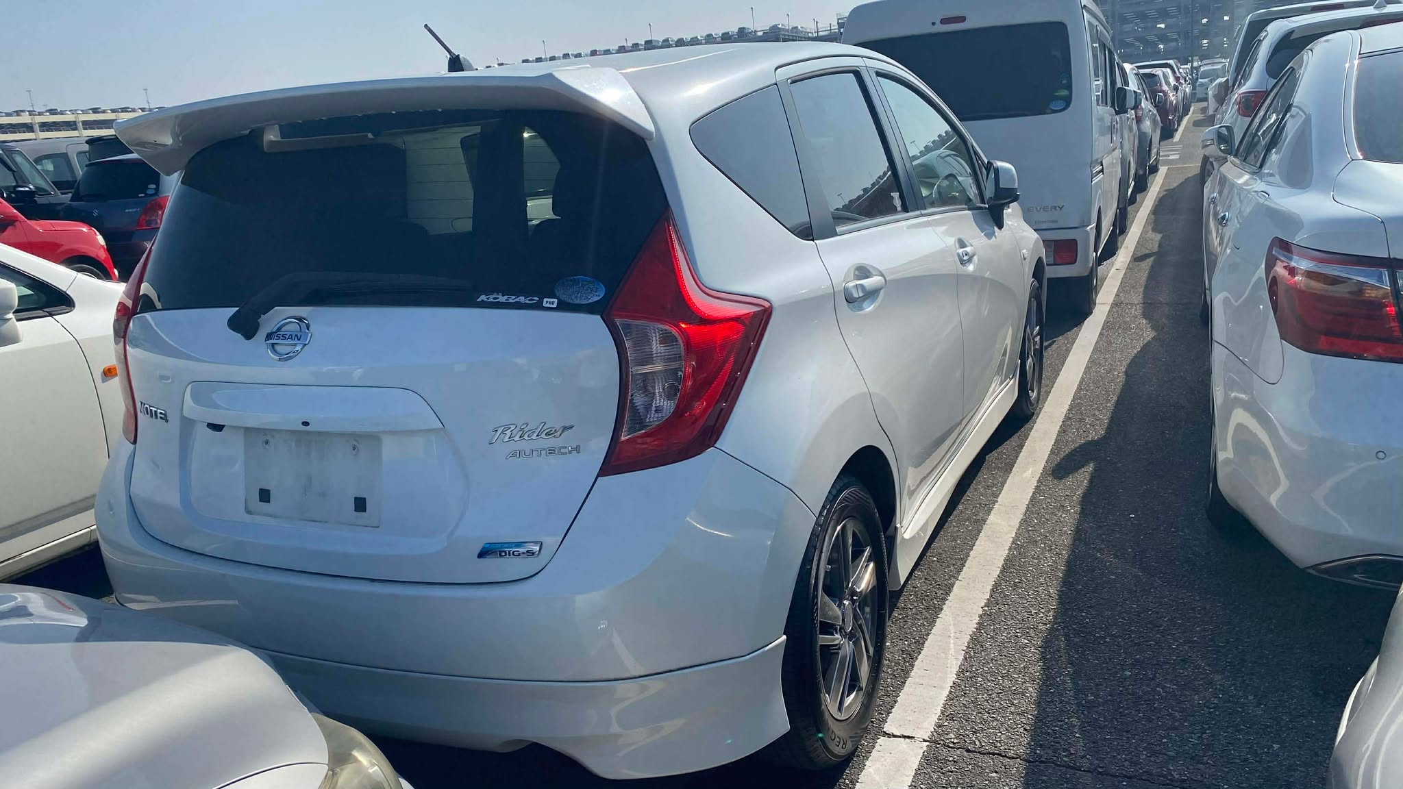 NISSAN NOTE5