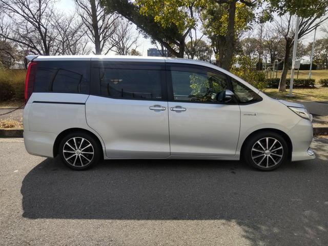 Toyota noah ( ノア)5