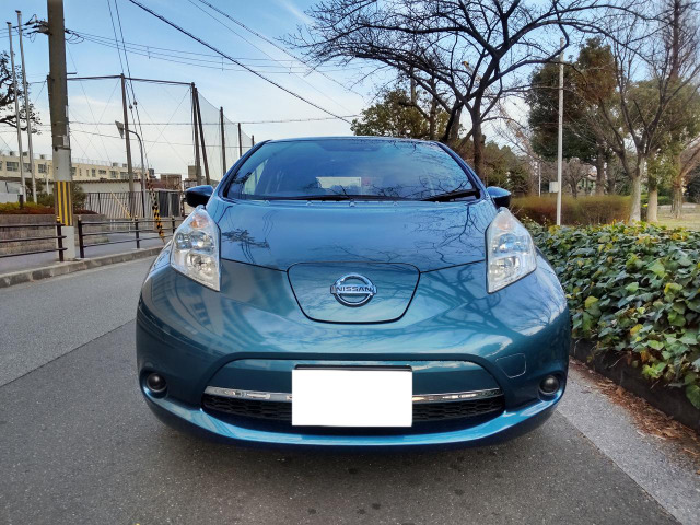 NISSAN LEAF (リーフ )12