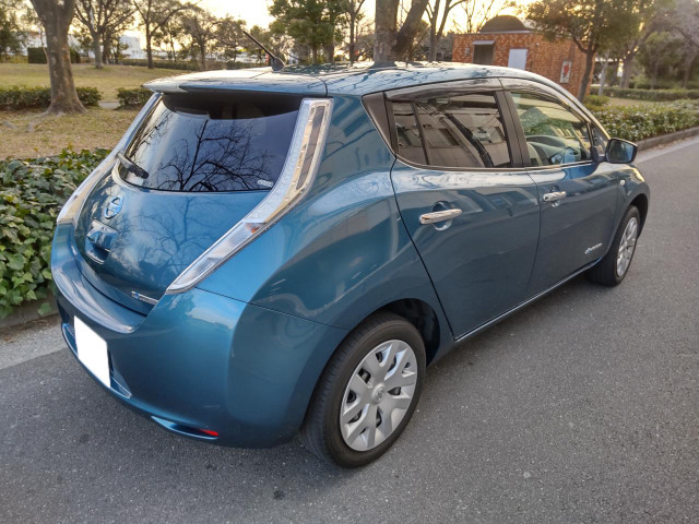 NISSAN LEAF (リーフ )15