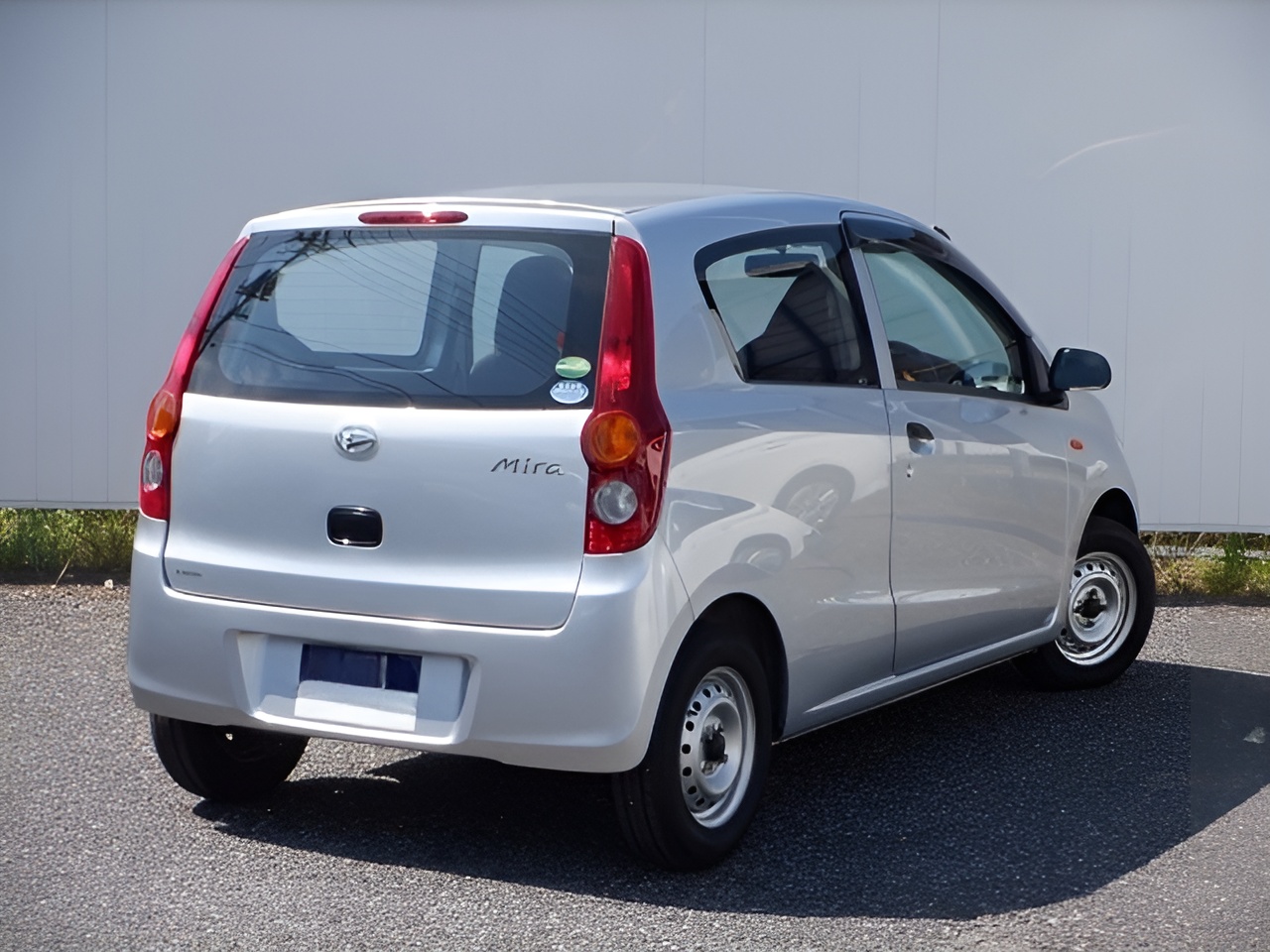 Daihatsu Miraban (ミラバン)1