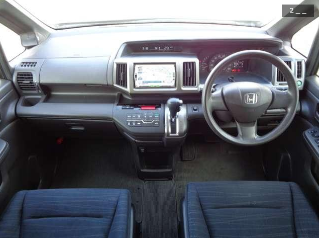 Honda Step Wagon G (ステップワゴン Ｇ)1