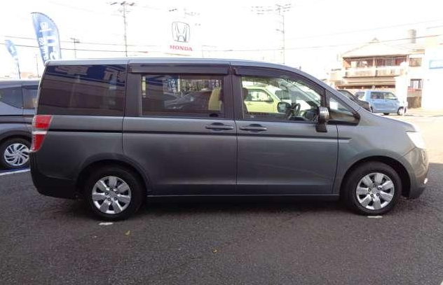 Honda Step Wagon G (ステップワゴン Ｇ)4