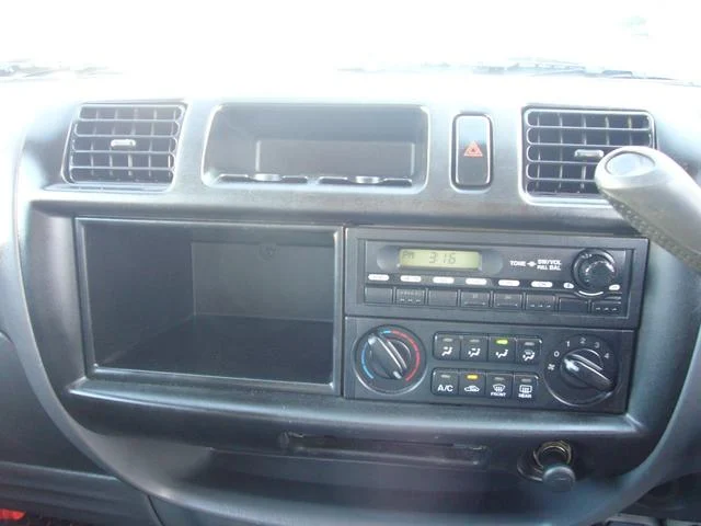 Mazda Bongo Van DX (ボンゴバン ＤＸ)2