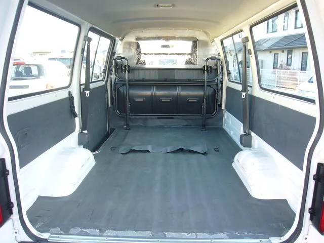 Mazda Bongo Van DX (ボンゴバン ＤＸ)10