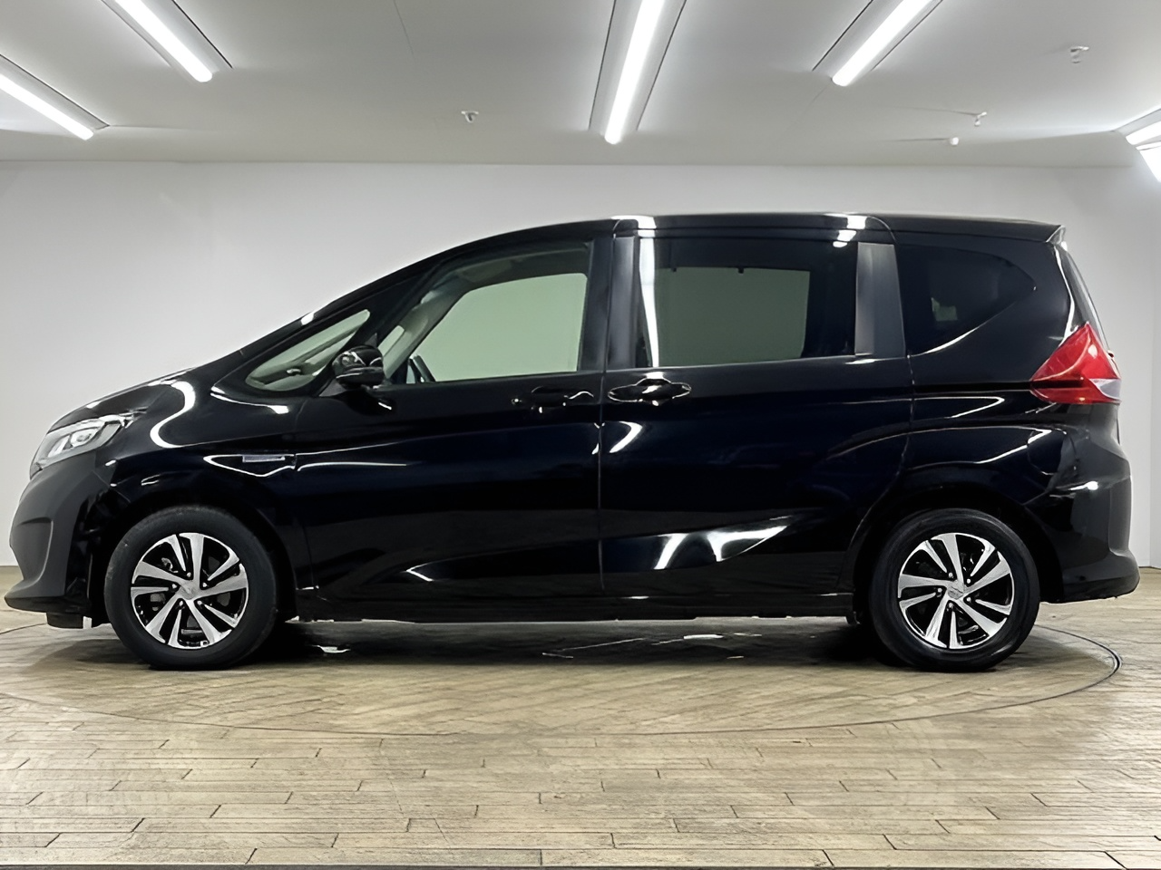 Honda Freed+ (フリード＋)9