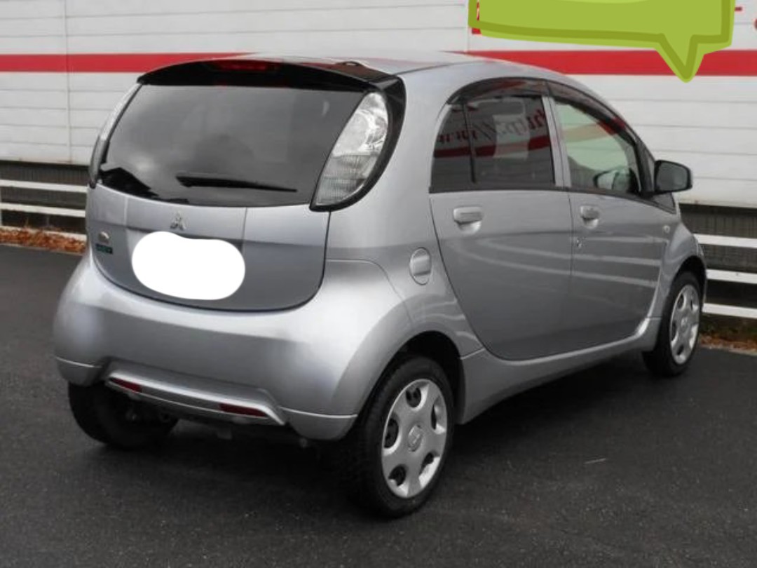 MITSUBITSHI i-MiEV11