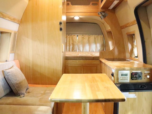 Toyota Hiace Van Camping (ハイエースバン キャンピング)16