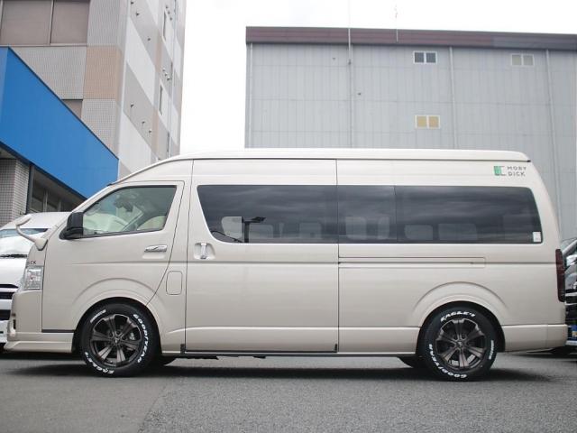 Toyota Hiace Commuter GL (ハイエースコミューター ＧＬ)12