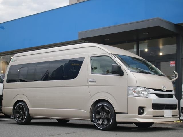 Toyota Hiace Commuter GL (ハイエースコミューター ＧＬ)15