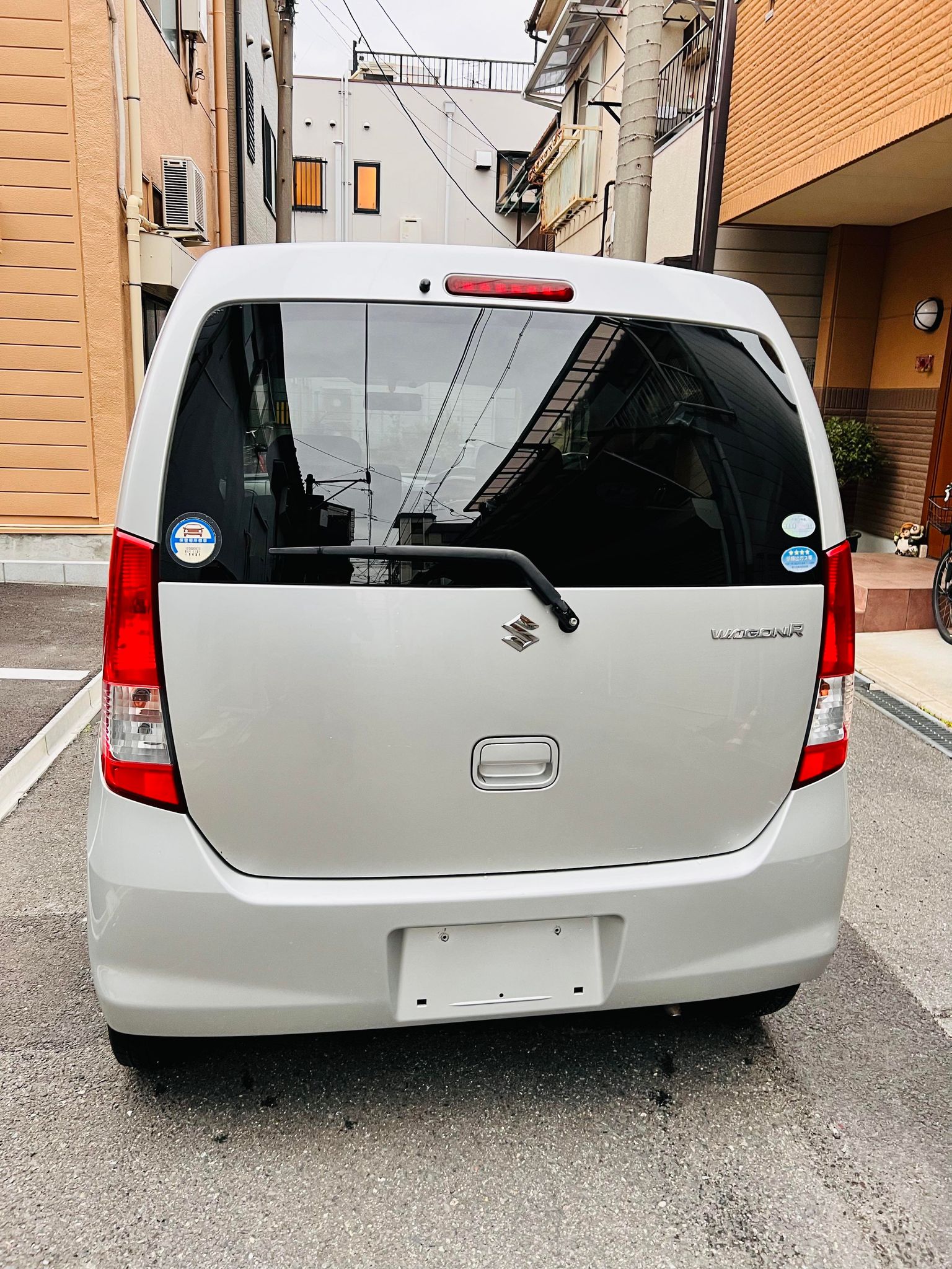 Suzuki Wagon R,5