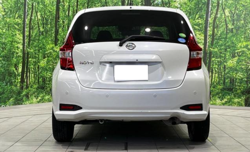 Nissan Note X (ノート)4