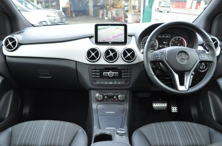 Mercedes benz B class ̣(Bクラス) B1805