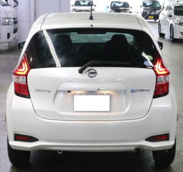 Nissan Note e-Power X (ノートe-POWER)0