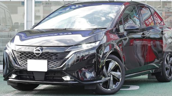 Nissan Aura (オーラ)