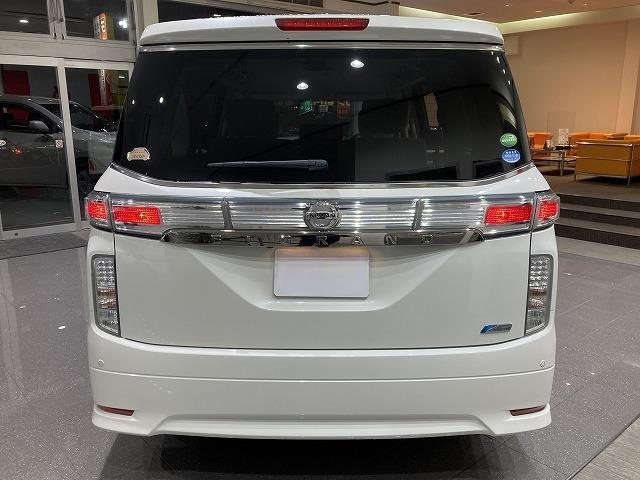 Nissan Elgrand 250XG (エルグランド)1